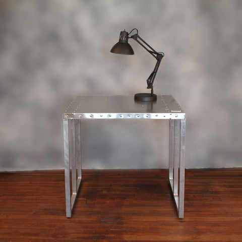 Standby Console Table | Aluminum