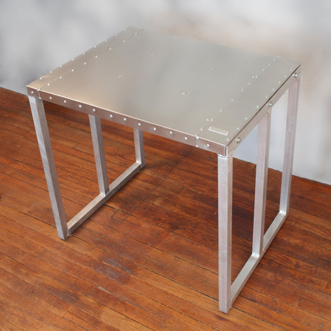 Standby Console Table | Aluminum