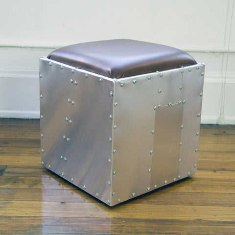 Aeromen Ottoman | Aluminum