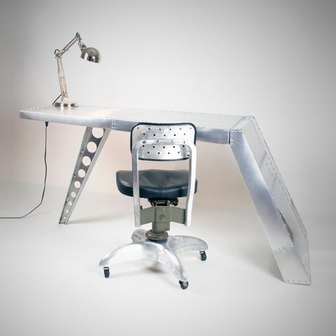 Airfoil Desk | Aluminum